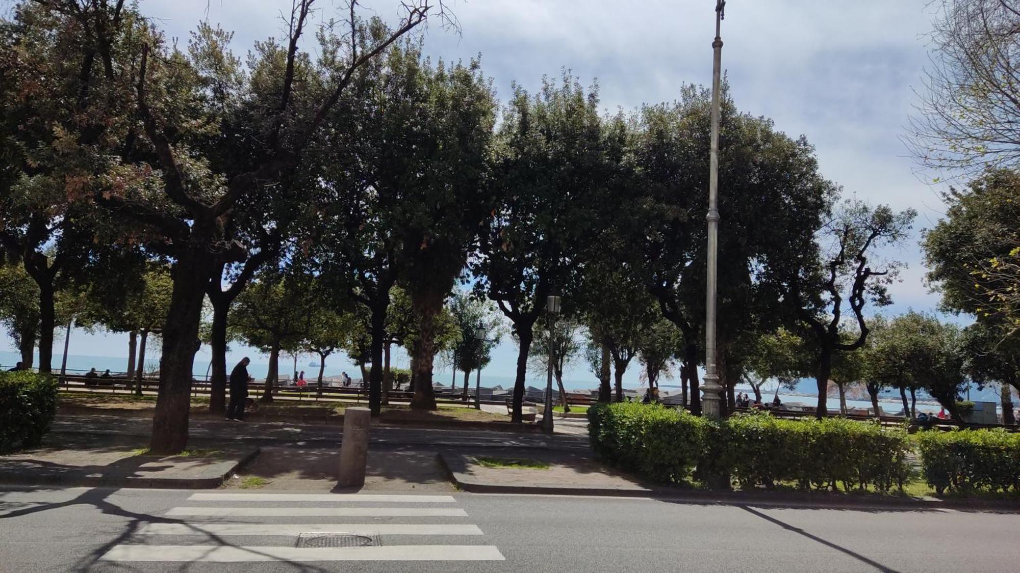 Marico Affittacamere Via Talarico Civico 3 Salerno Exteriör bild